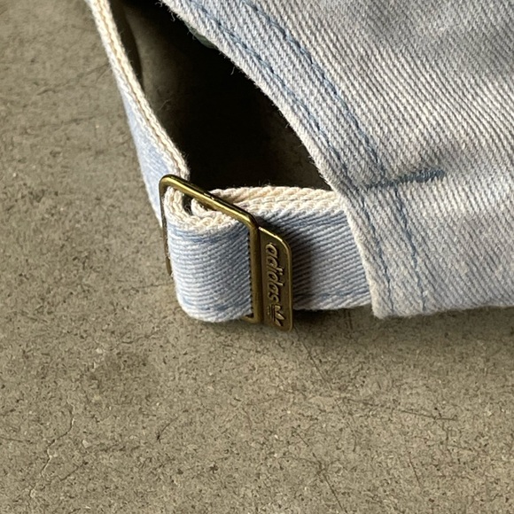 Adidas Originals Embroidered Logo Washed Blue Adjustable Metal/Brass Clasp Hat - Picture 4 of 7
